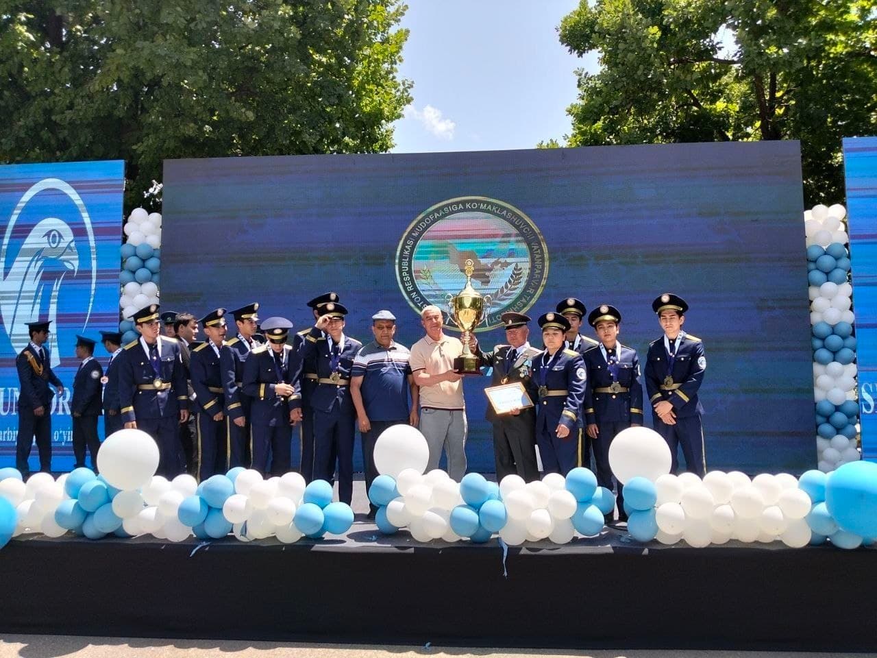 “Shunqorlar” harbiy-sport musobaqasining respublika bosqichida Chirchiq shahridagi 10-sonli AFCHUM jamoasi munosib ishtirok etib, faxrli 1-oʻrinni egalladi