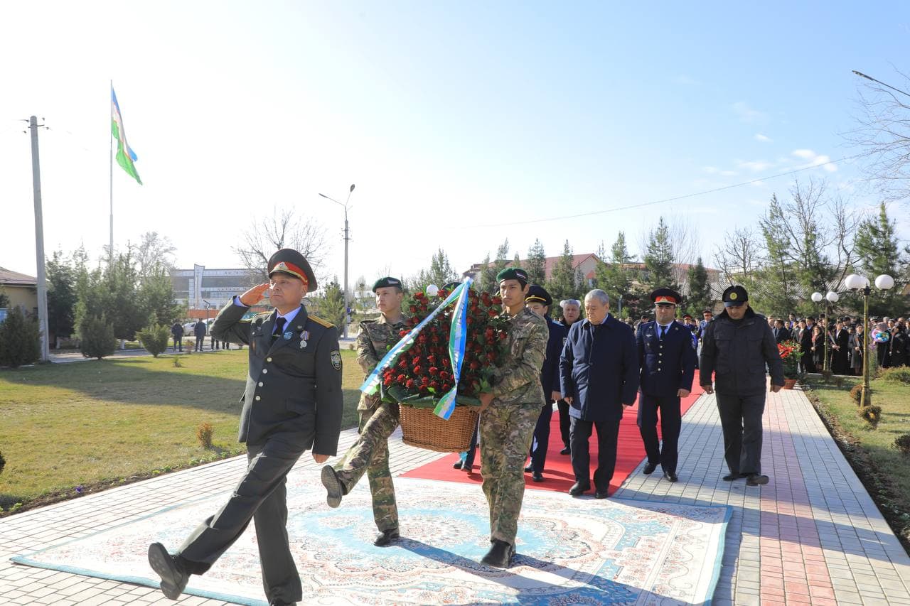 Юқори Чирчиқ туманида Ватан ҳимоячилари куни тантанали нишонланди