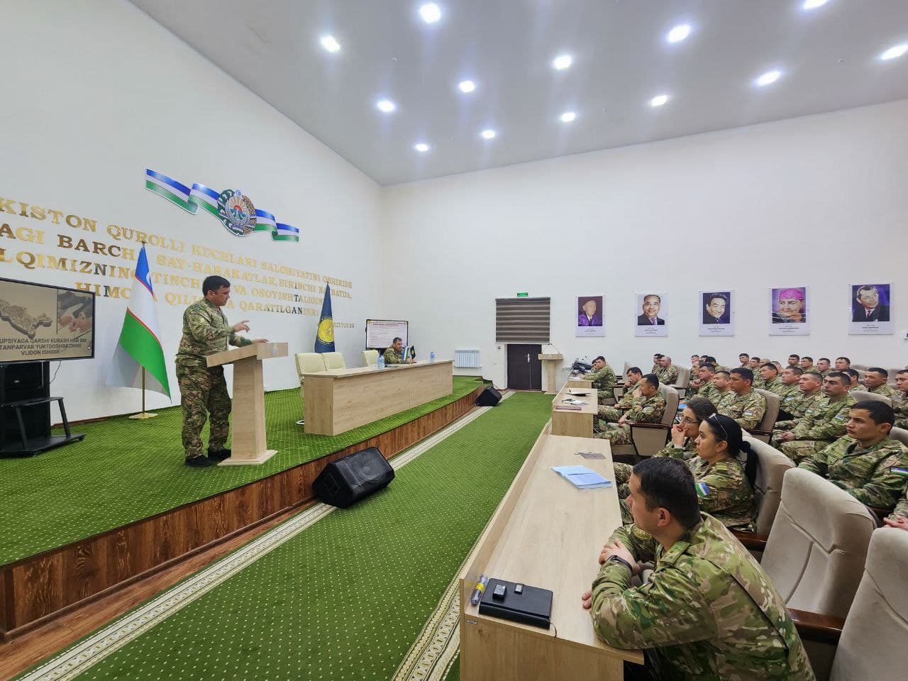 “Korrupsiyaga qarshi kurash — davlat va jamiyat yangilanishida muhim omil” mavzusida davra suhbati bo‘lib o‘tdi.