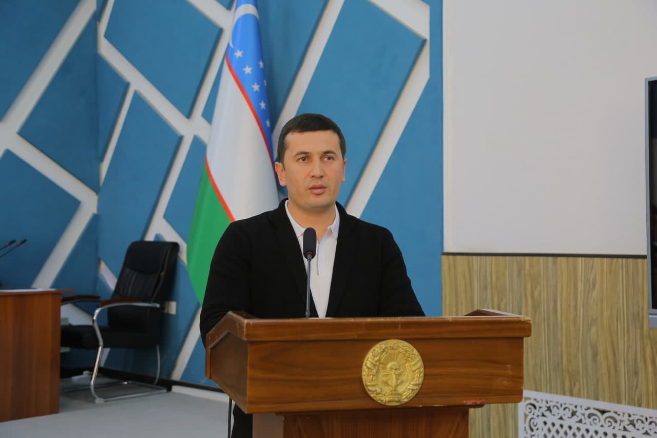 “Hokimlik soati”da aholi murojaatlari, tadbirkorlik va korrupsiyaga qarshi chora-tadbirlar muhokama qilindi