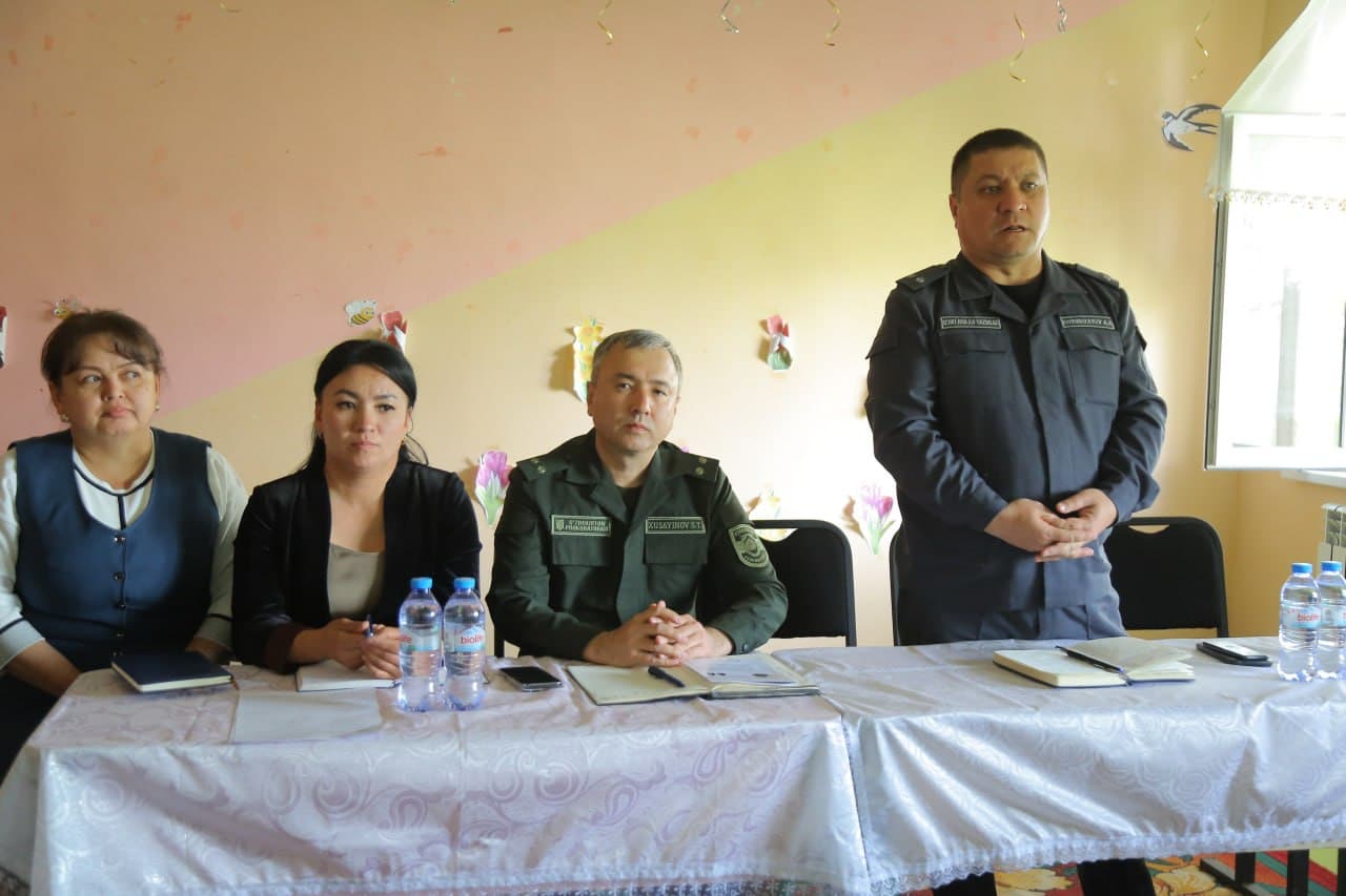 “Pargos” MFY hududida yoshlar bilan ochiq muloqot tashkil etildi