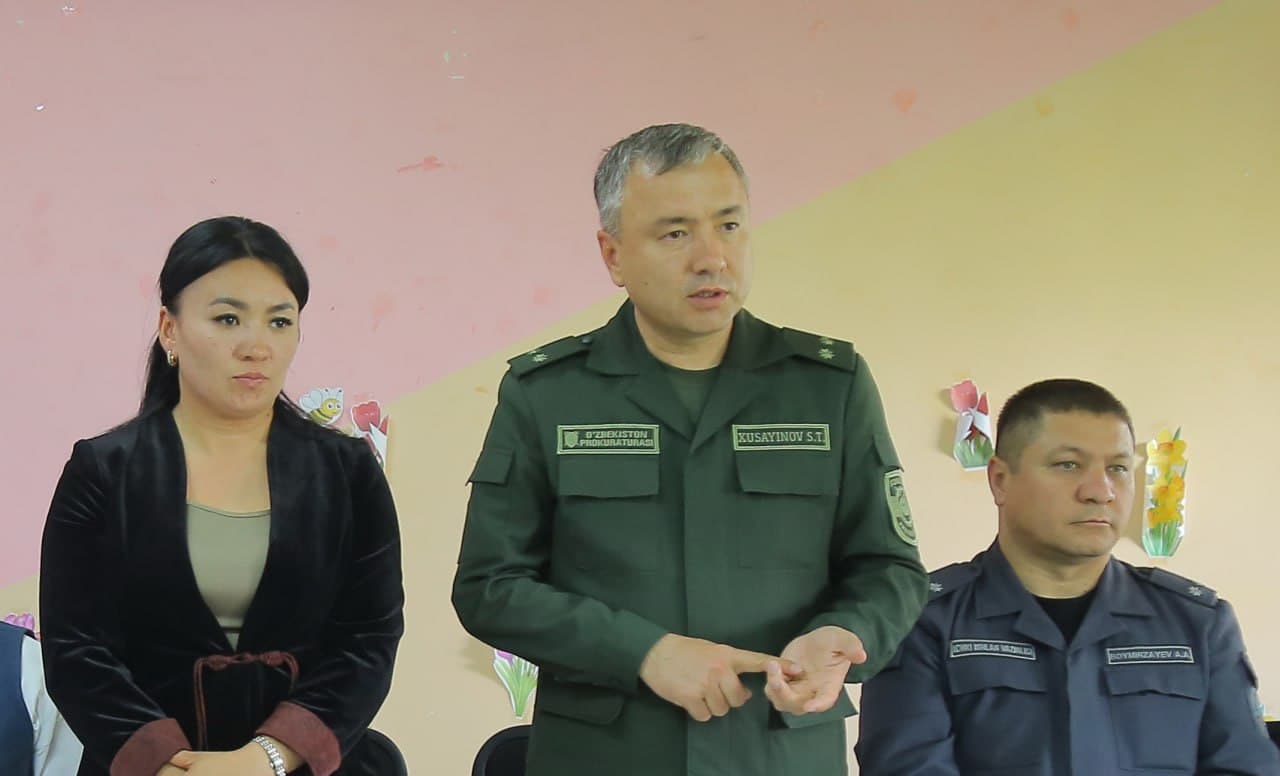 “Pargos” MFY hududida yoshlar bilan ochiq muloqot tashkil etildi