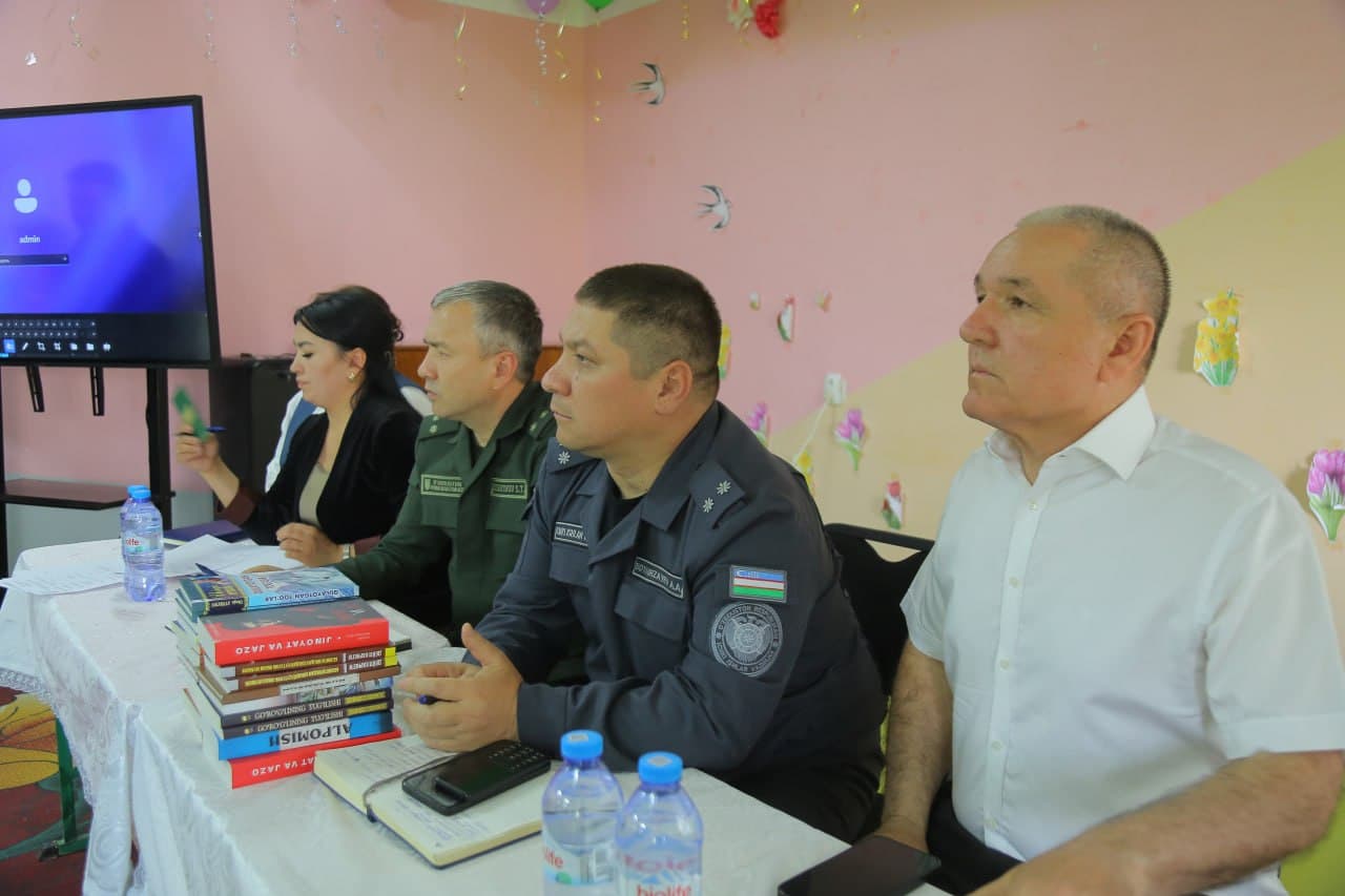 “Pargos” MFY hududida yoshlar bilan ochiq muloqot tashkil etildi