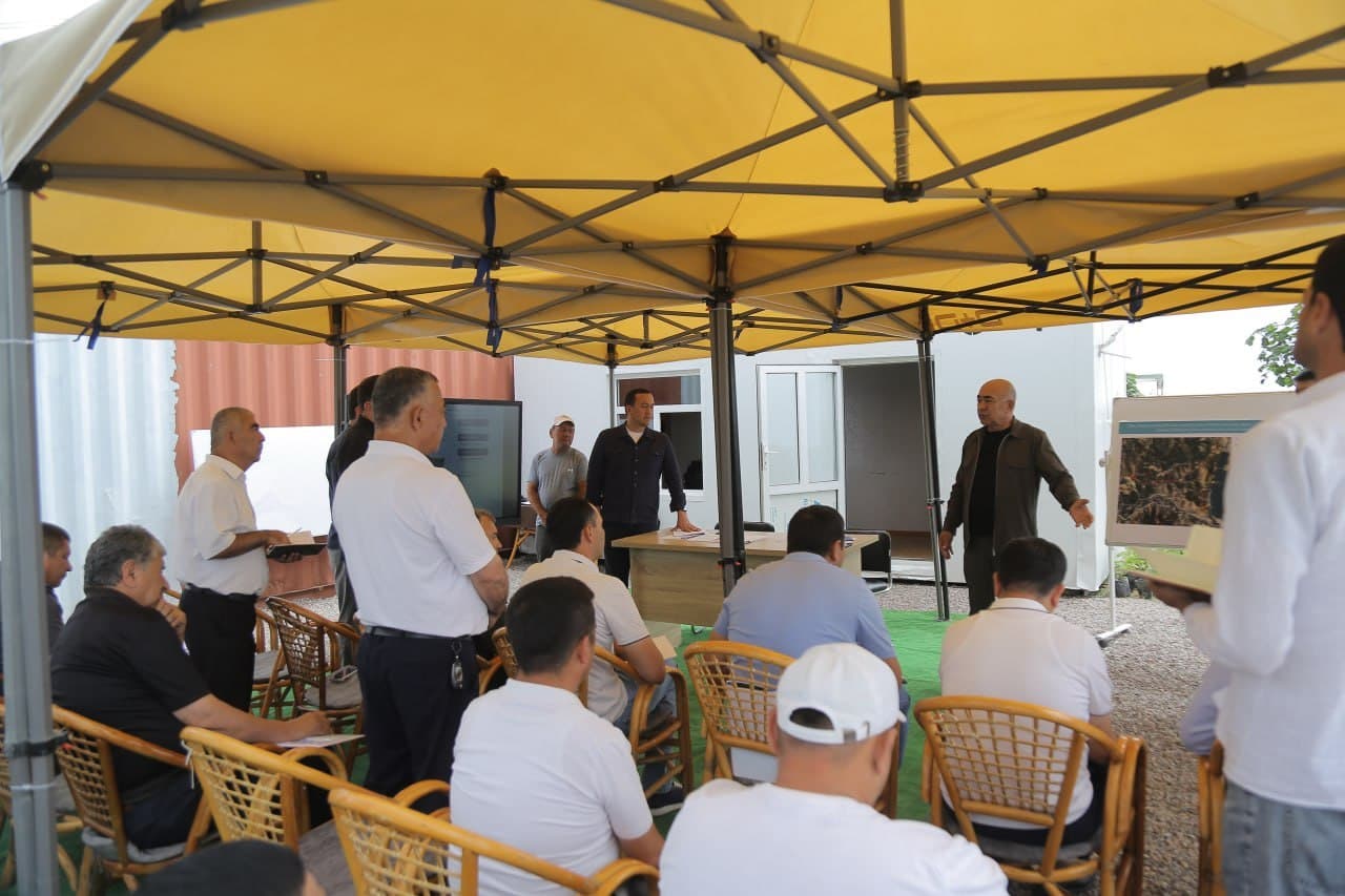 Bo‘stonliqda agrar sohani rivojlantirish masalasiga bag‘ishlangan muloqot o‘tkazildi
