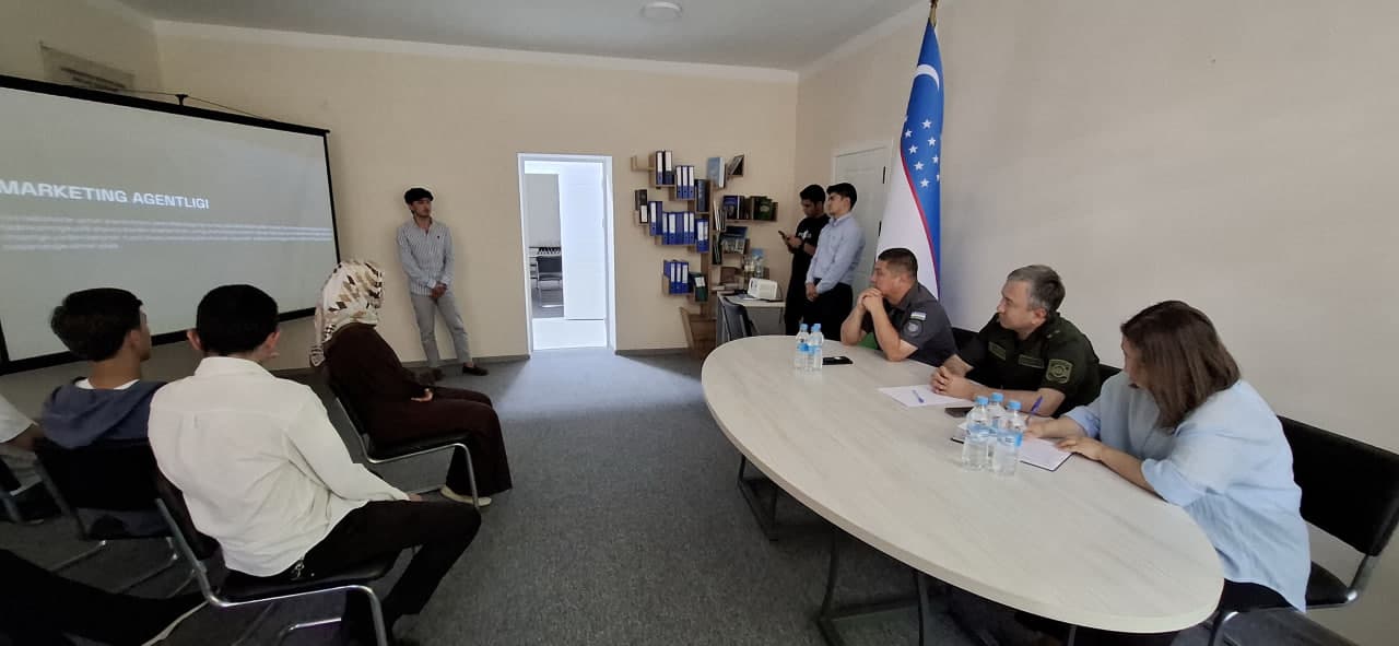 Yoshlar bilan ochiq muloqot: sun’iy intellekt va kelajak loyihalari muhokama qilindi