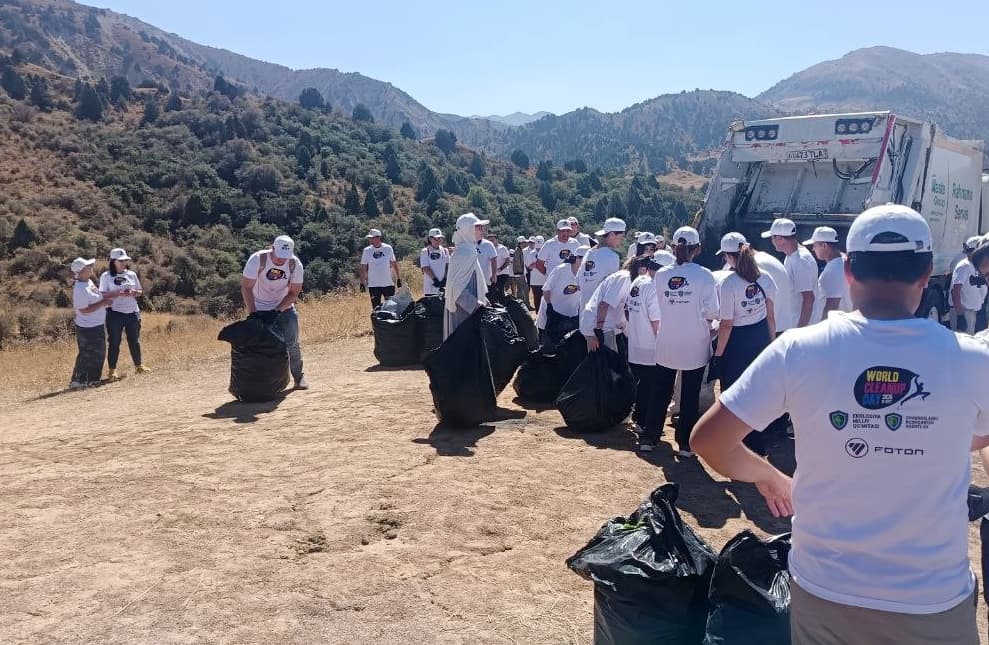 Chimyonda ommaviy plogging eko-aksiyasi tashkil etildi