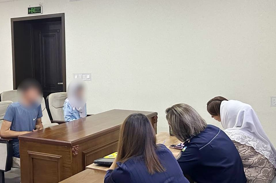 Ajrim yoqasidagi va nizoli oilalar bilan profilaktik uchrashuv o‘tkazildi