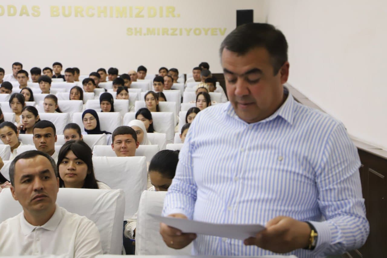 Jondor tumanida “Rahbar va yoshlar” uchrashuvi o‘tkazildi