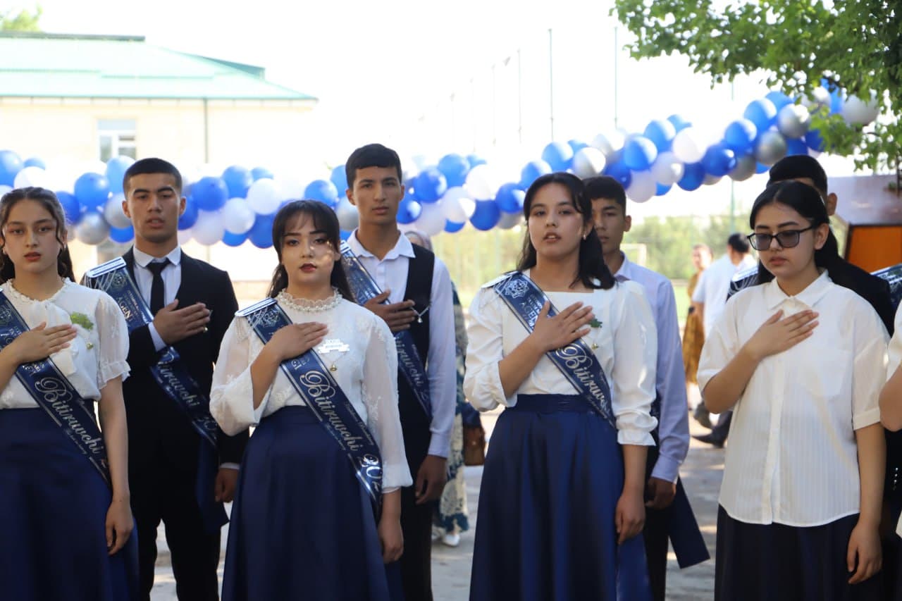 Jondor tumanidagi barcha umumta’lim maktablarida “Yuksak ma’rifatli avlod-Uchinchi Renessans poydevori!” shiori ostida “So‘nggi qo‘ng‘iroq” tadbirlari bo‘lib o‘tdi.