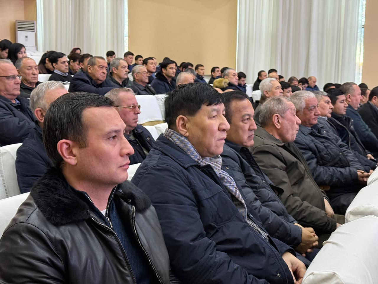 Состоялась встреча, посвящённая вопросам проведения переписи населения и сельского хозяйства, а также работе по борьбе с преступностью в махаллях.