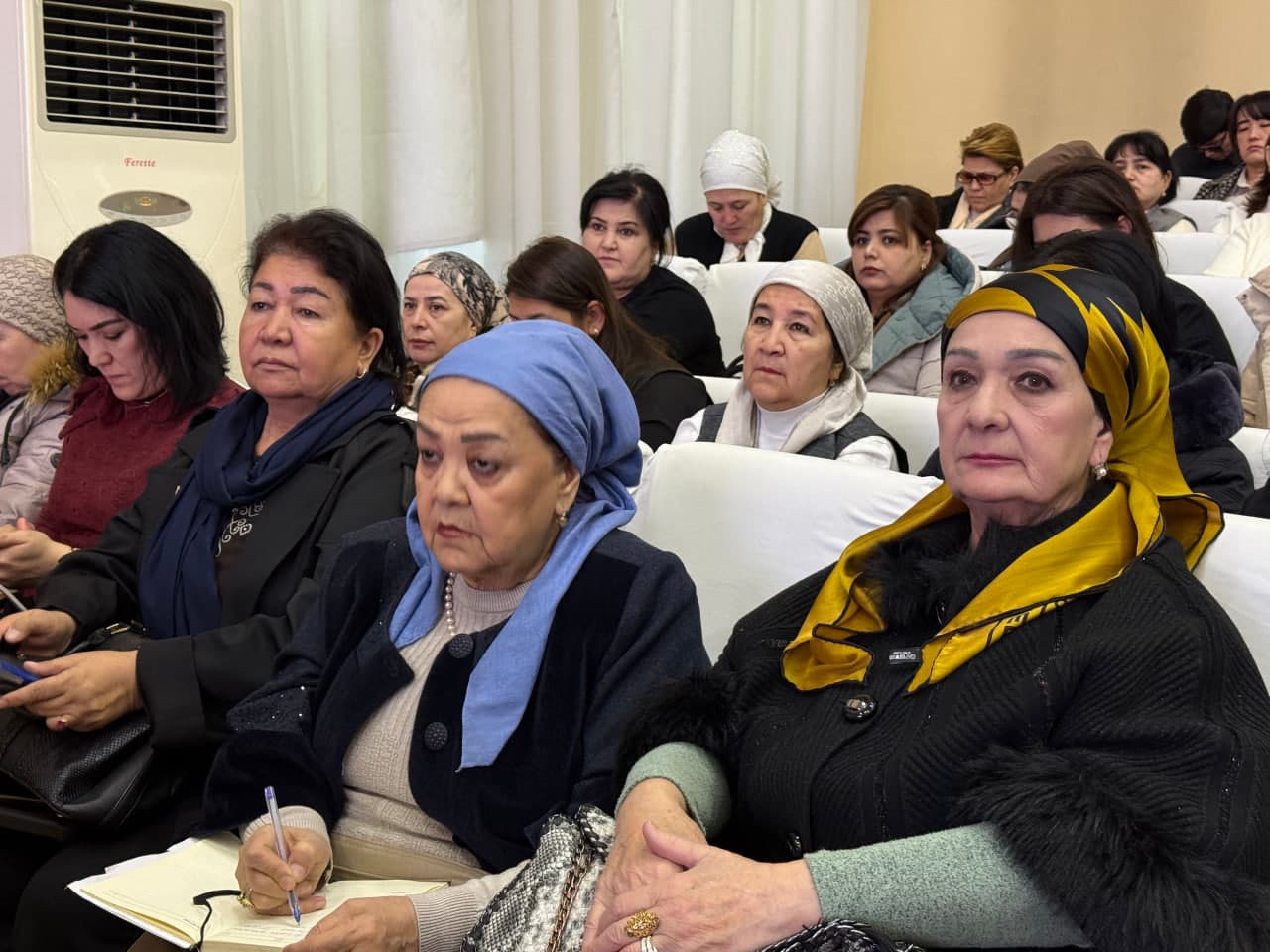 Состоялась встреча, посвящённая вопросам проведения переписи населения и сельского хозяйства, а также работе по борьбе с преступностью в махаллях.