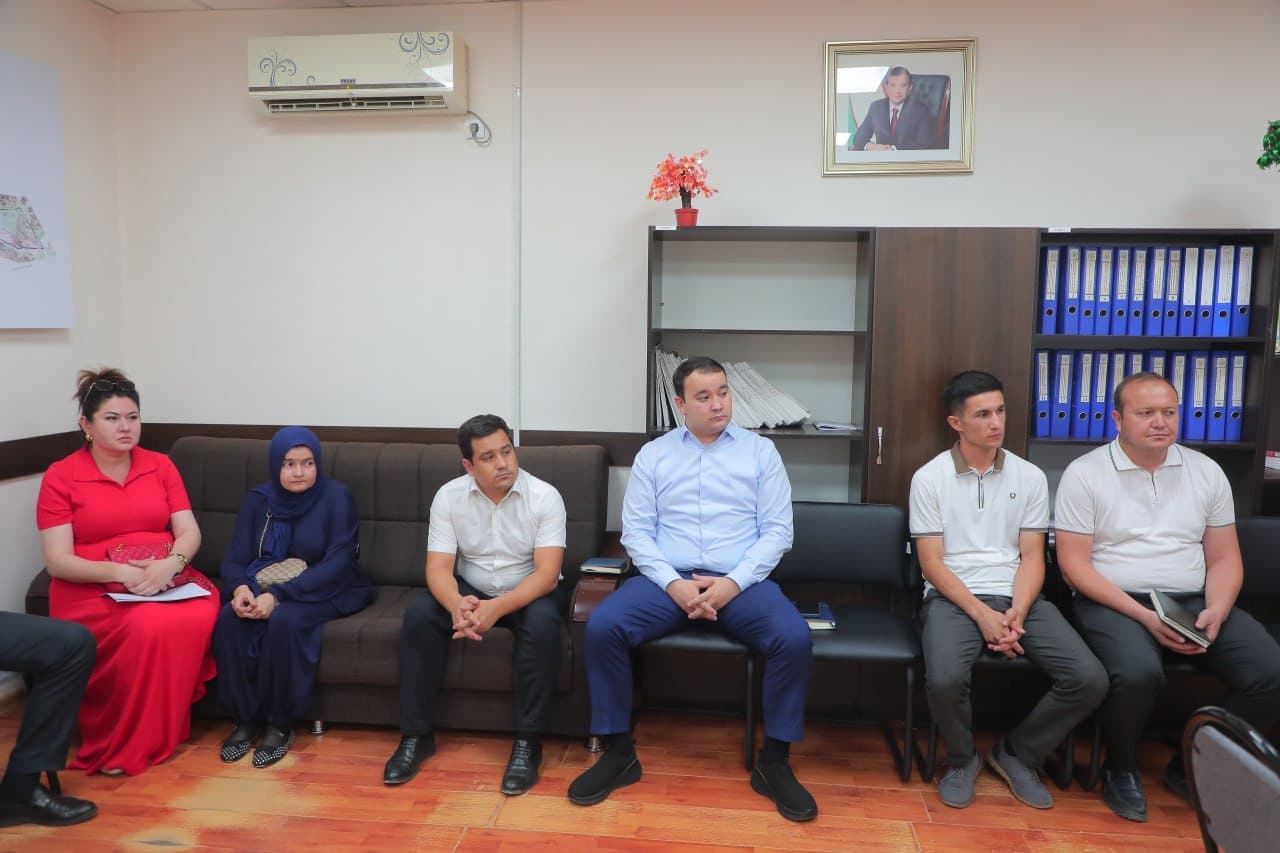 Chilonzor tumanida aholi bilan bevosita muloqot qilish, mahallalardagi mavjud muammolarni aniqlash va ularni tezkorlik bilan bartaraf etish borasida tizimli ishlar davom ettirilmoqda.