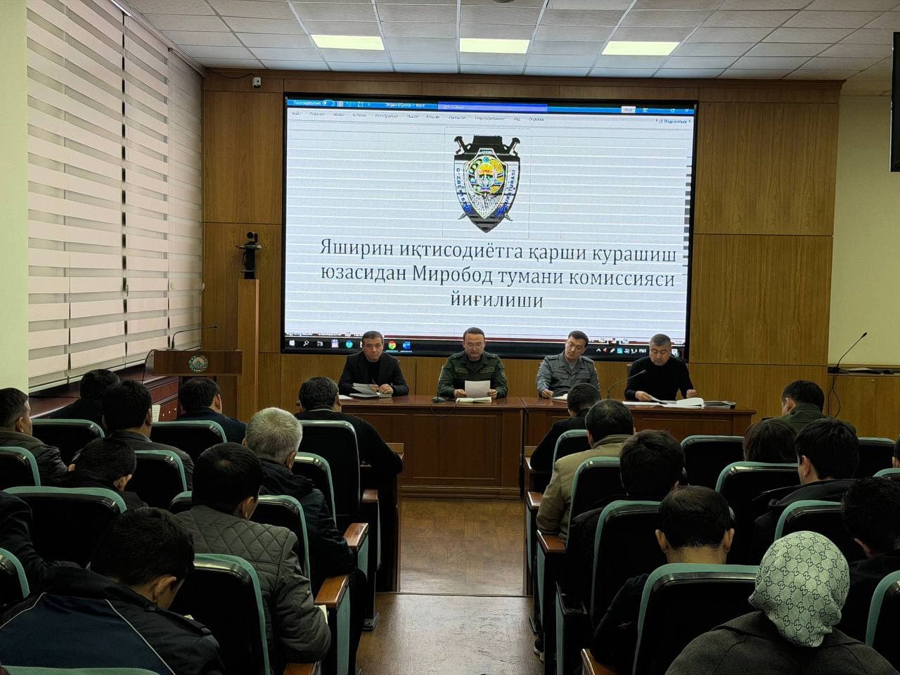 Миробод туманида яширин иқтисодиётни қисқартириш масалалари кўриб чиқилди