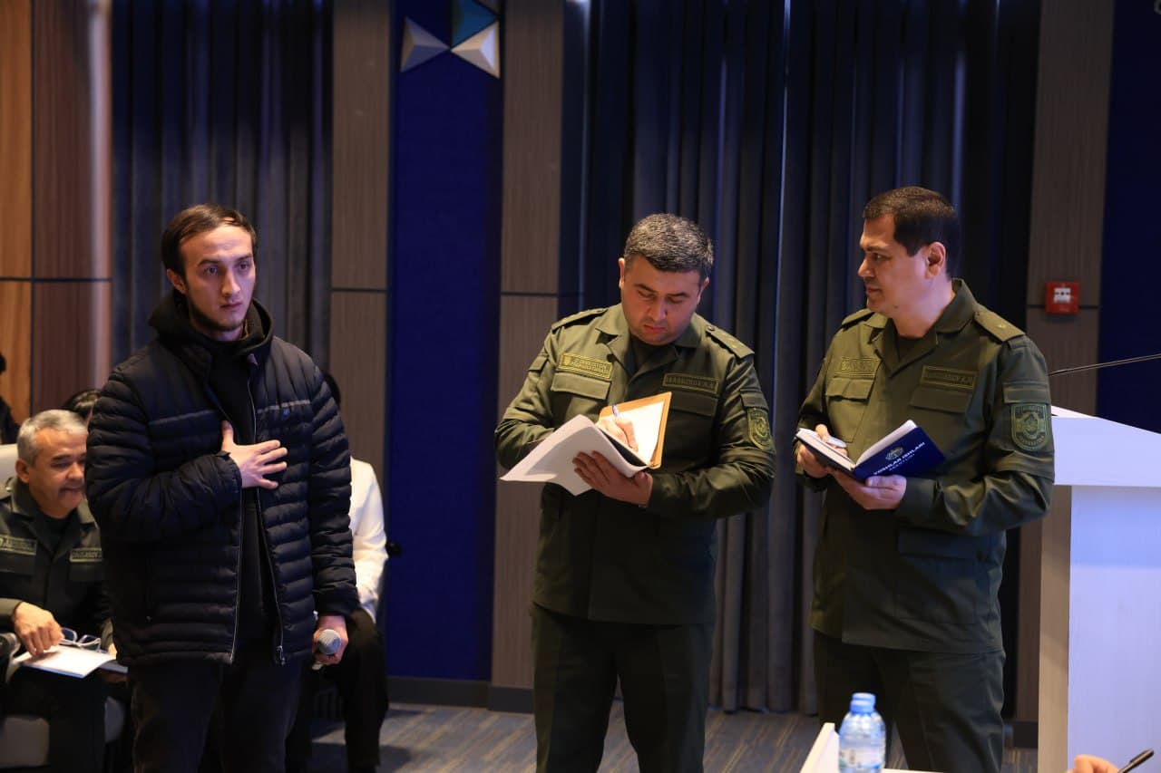 Тошкент шаҳар прокурори Миробод туманида ёшлар муаммоларини тинглади