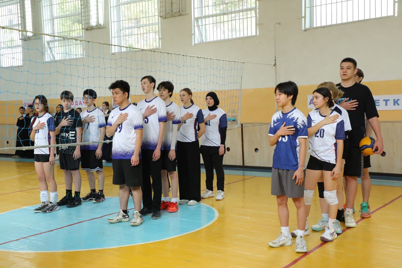 Mirobod tumanida yoshlar o‘rtasida voleybol musobaqasi o‘tkazildi