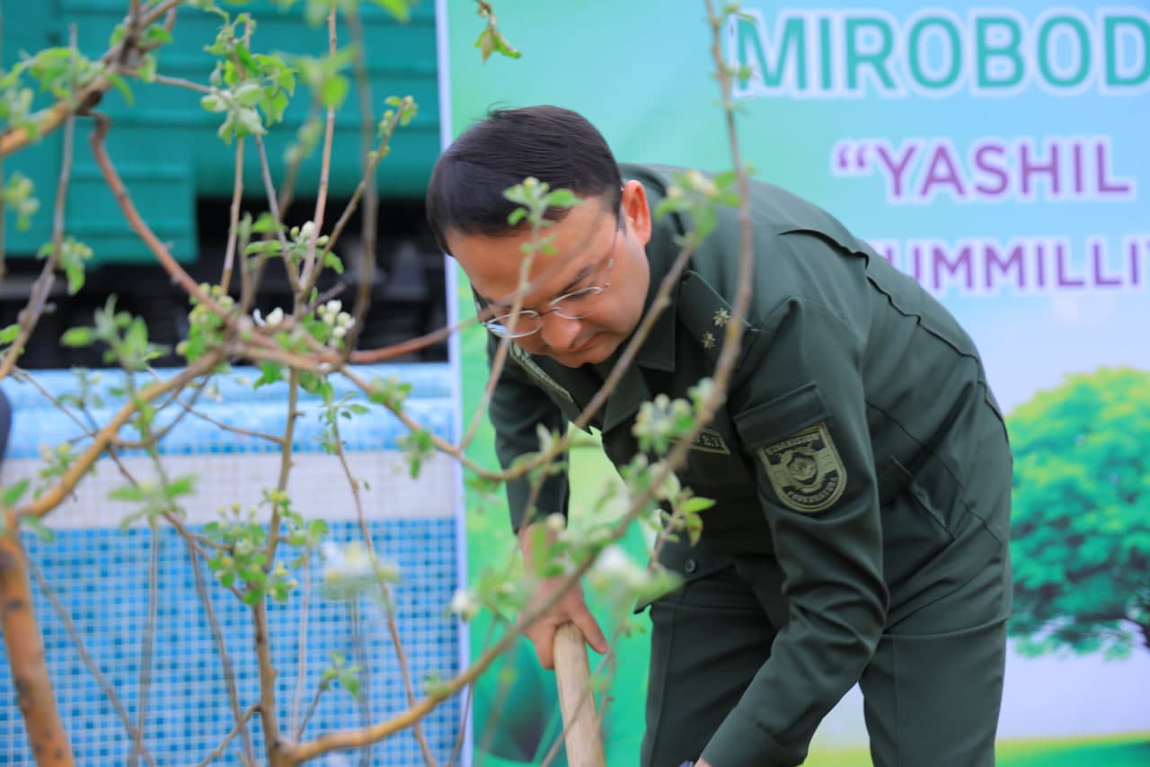 Mirobod tumanida “Yashil makon” umummilliy loyihasi doirasida amaliy ishlar izchil davom etmoqda