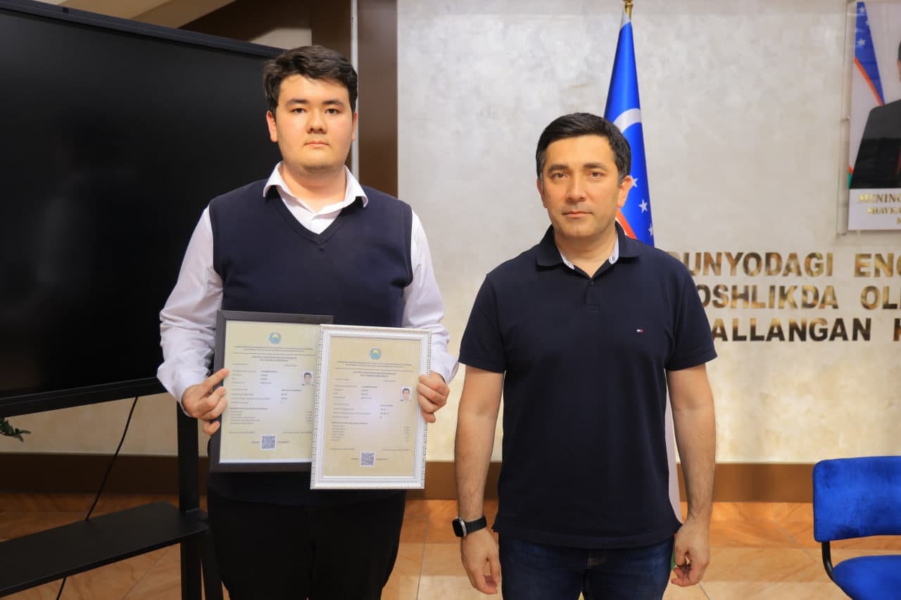 Mirobod tumani hokimi va prokurori 294-maktabda yoshlar bilan uchrashdilar