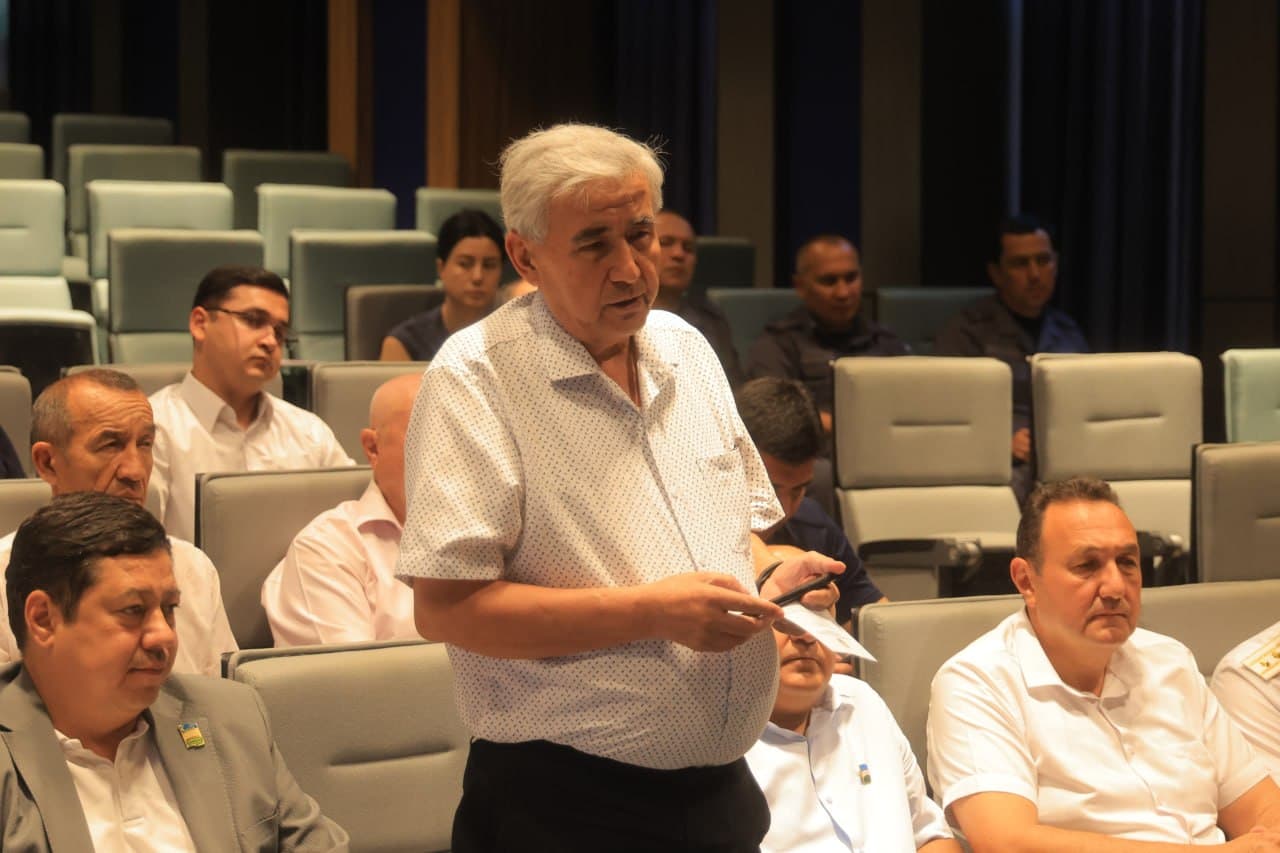 Xalq deputatlari Mirobod tuman Kengashining 26-sessiyasi bo‘lib o‘tdi