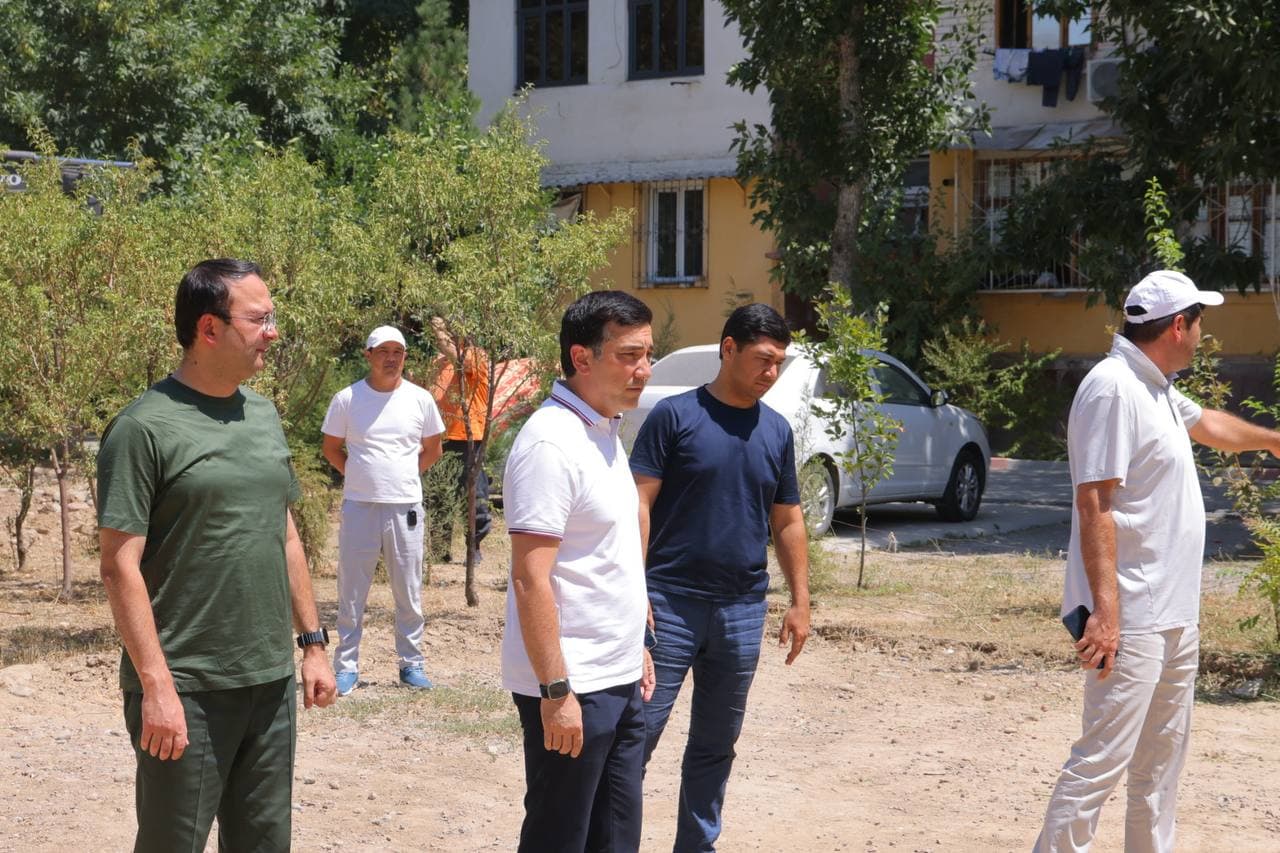 Hokim va prokuror tomonidan “Yuksalish” mahallasida obodonlashtirish ishlari o‘rganildi