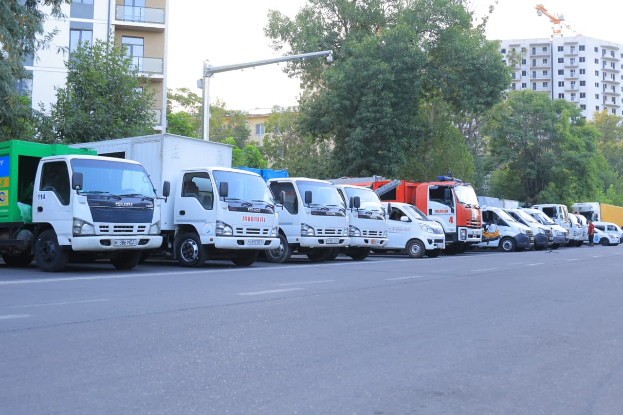 “Furqat” va “Fitrat” mahallalarida obodonlashtirish ishlari yuzasidan saf yig‘ini o‘tkazildi