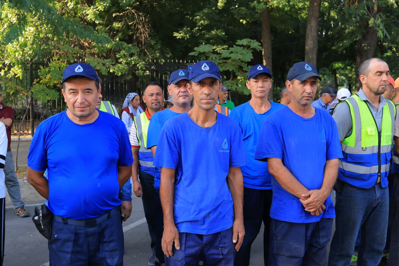 “Sharof Rashidov” va “Afrosiyob” mahallalarida obodonlashtirish ishlari bo‘yicha aniq vazifalar belgilandi