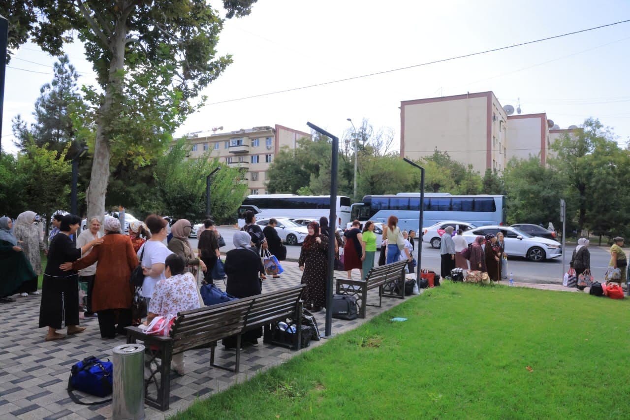 150 nafar ayollar Bo‘stonliqqa yo‘l olishdi