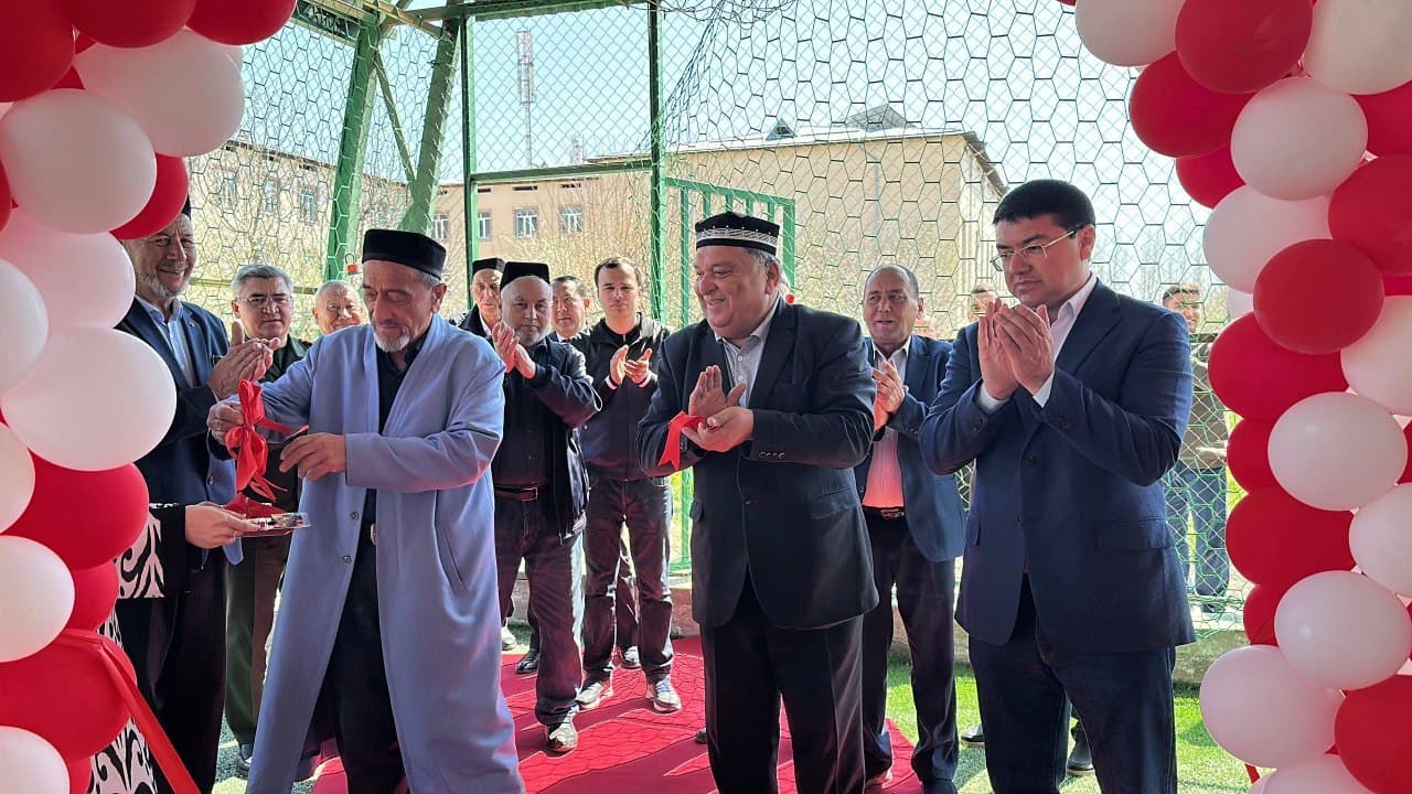 YANGIYO‘L TUMANIDA ZAMONAVIY SPORT MAYDONLARI FOYDALANISHGA TOPSHIRILDI