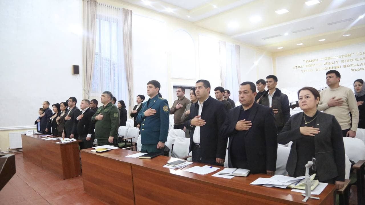 Xalq deputatlari Ohangaron shahar Kengashining navbatdagi yigirma to'rtinchi sessiyasi bo‘lib o‘tdi