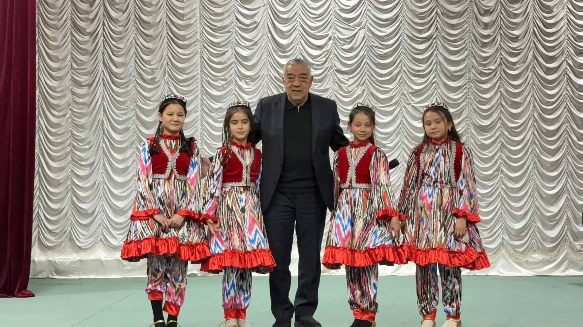 Ohangaronda san’at bayrami: ijod ahli bilan samimiy uchrashuv