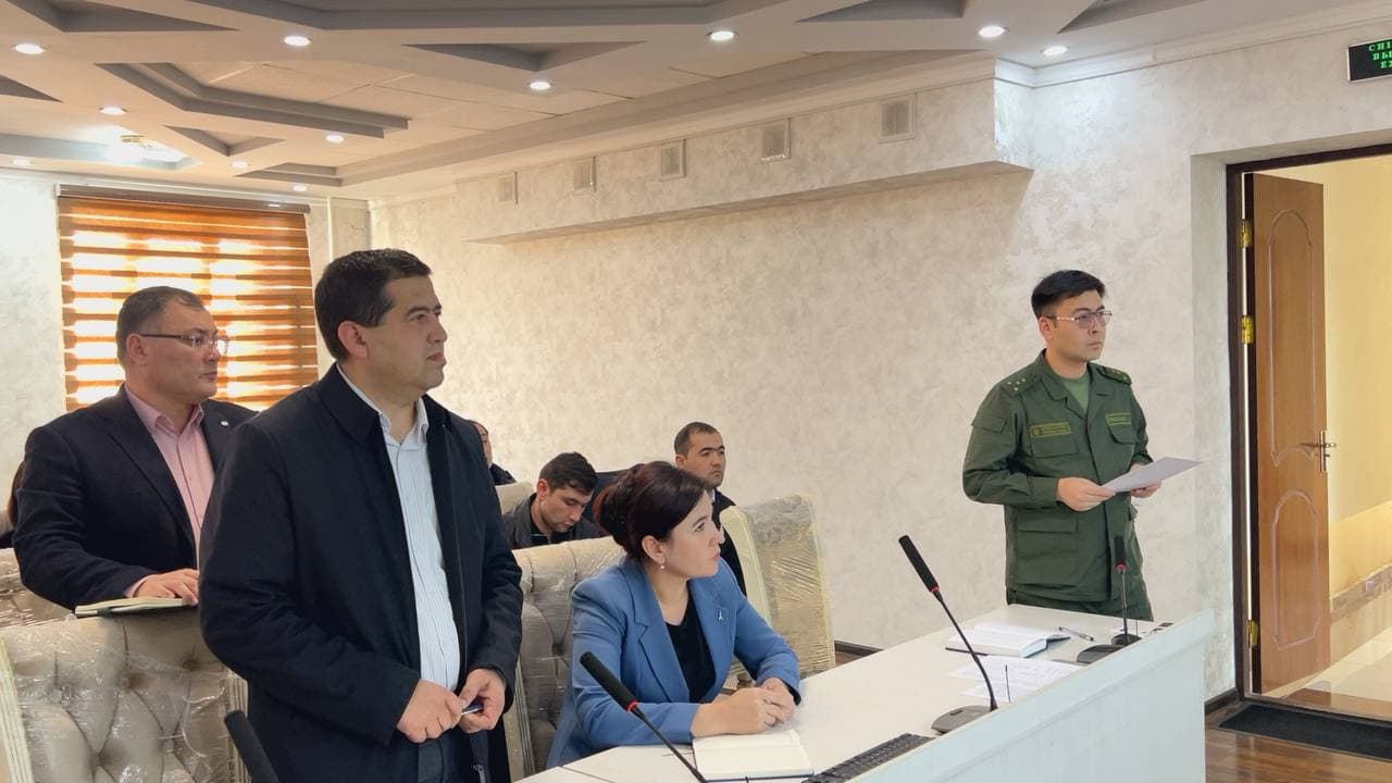 Qaror ijrosi — tanqidiy muhokama va aniq vazifalar