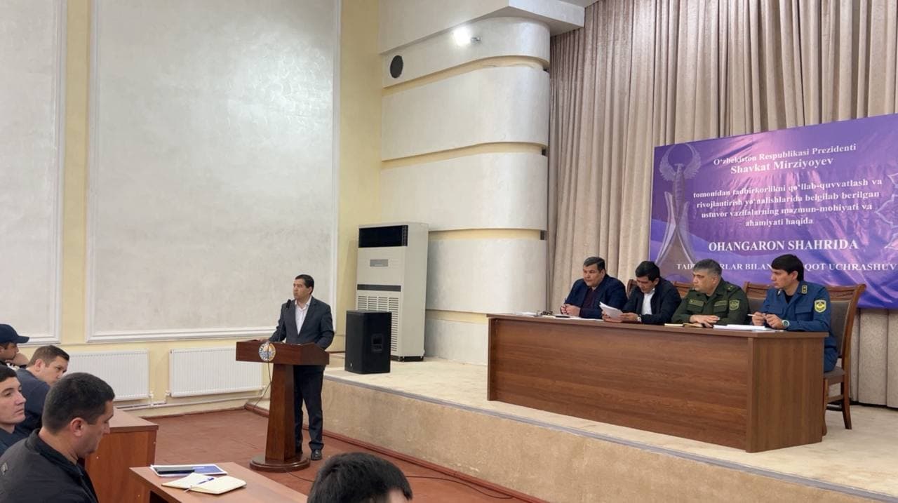 Tadbirkorlar bilan ochiq muloqot tashkil etildi