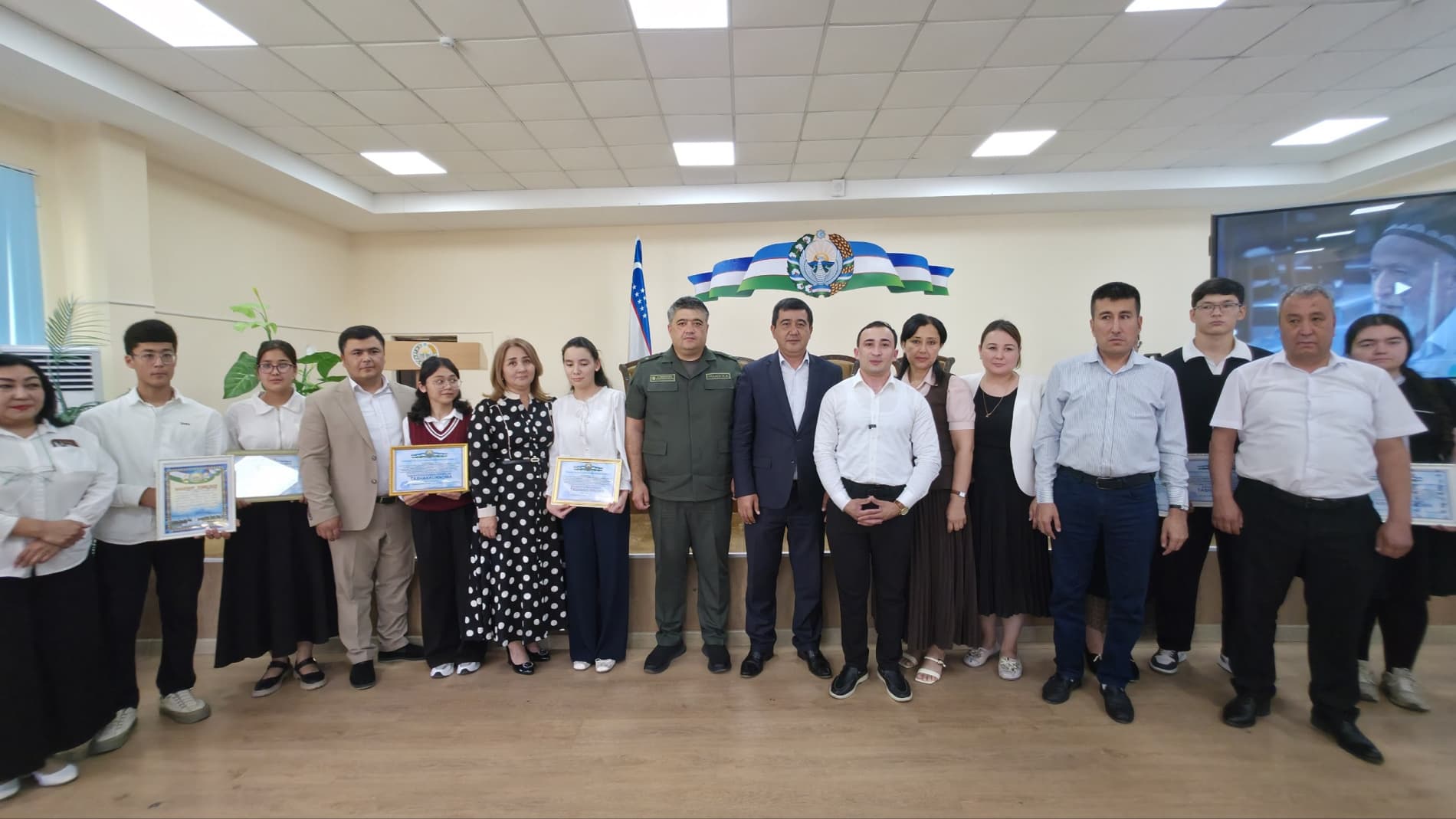 Ohangaron shahrida navbatdagi “Rahbar va yoshlar uchrashuvi” bo‘lib o‘tdi