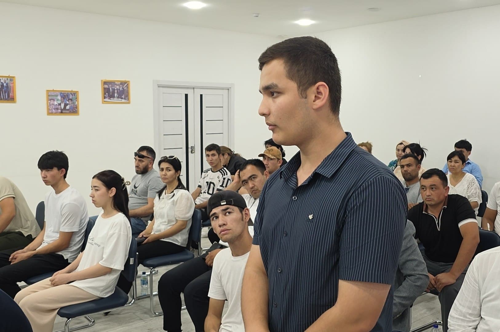 “Rahbar va yoshlar” uchrashuvi — amaliy yechimlarga qaratilgan muloqot