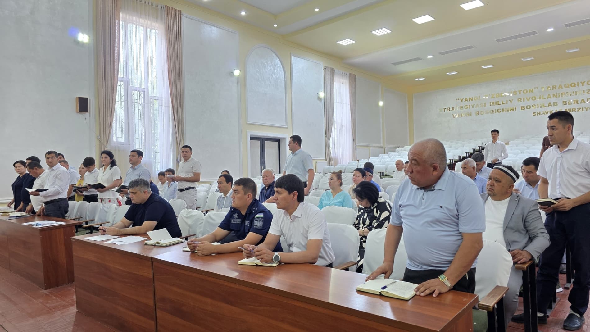 Bugun Ohangaron shahrida shahar hokimi Sadriddin Shoqosimov tomonidan "Hokimlik soati" yig'ilishi bo'lib o'tdi