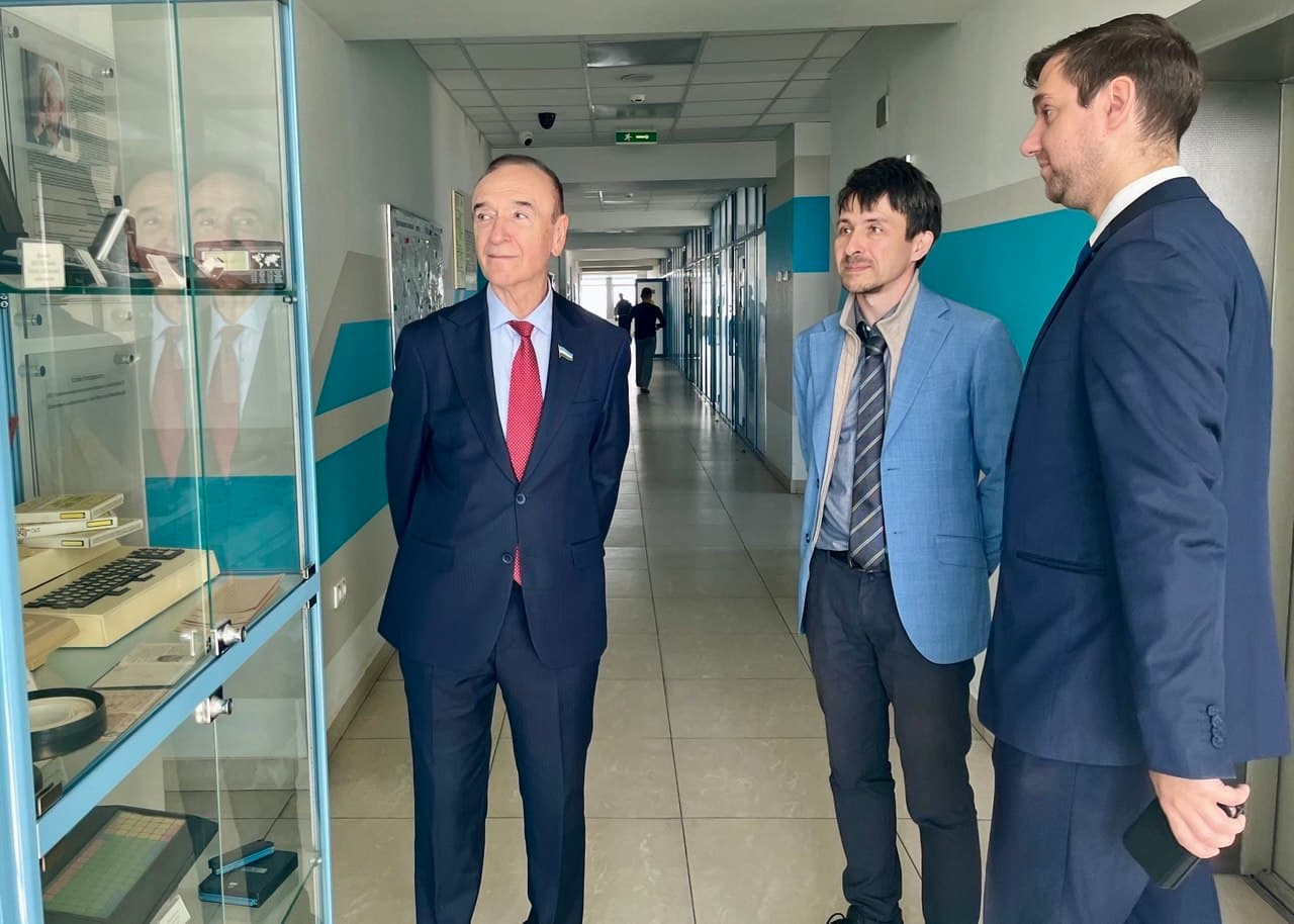 Делегация Академии наук Республики Узбекистан ознакомилась с научно-образовательным потенциалом Казанского федерального университета