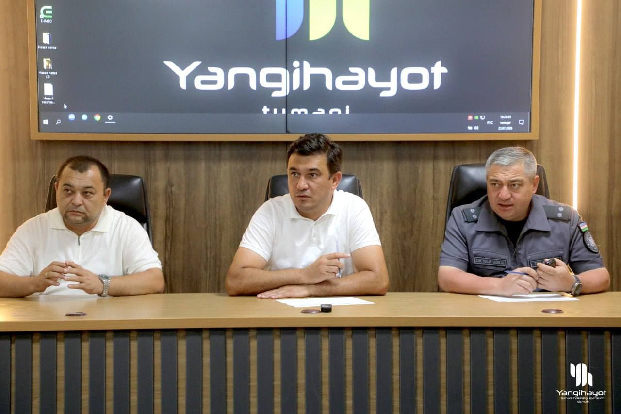 Harbiy xizmatni o‘tab qaytgan yoshlar bilan uchrashuv o‘tkazildi
