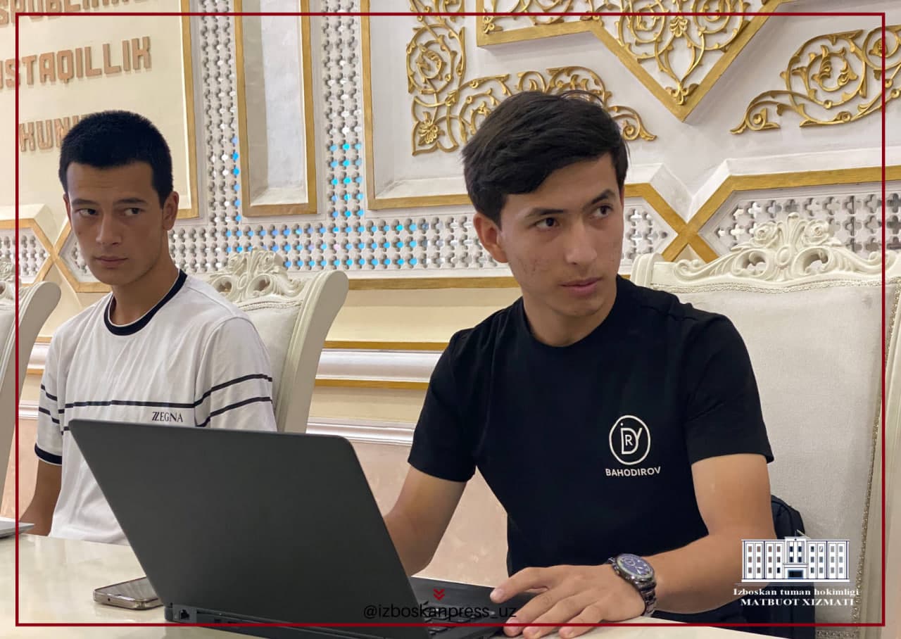 "Payshanba — yoshlar kuni" munosabati bilan startap loyiha egalari bo‘lgan yoshlar bilan muloqot o‘tkazildi