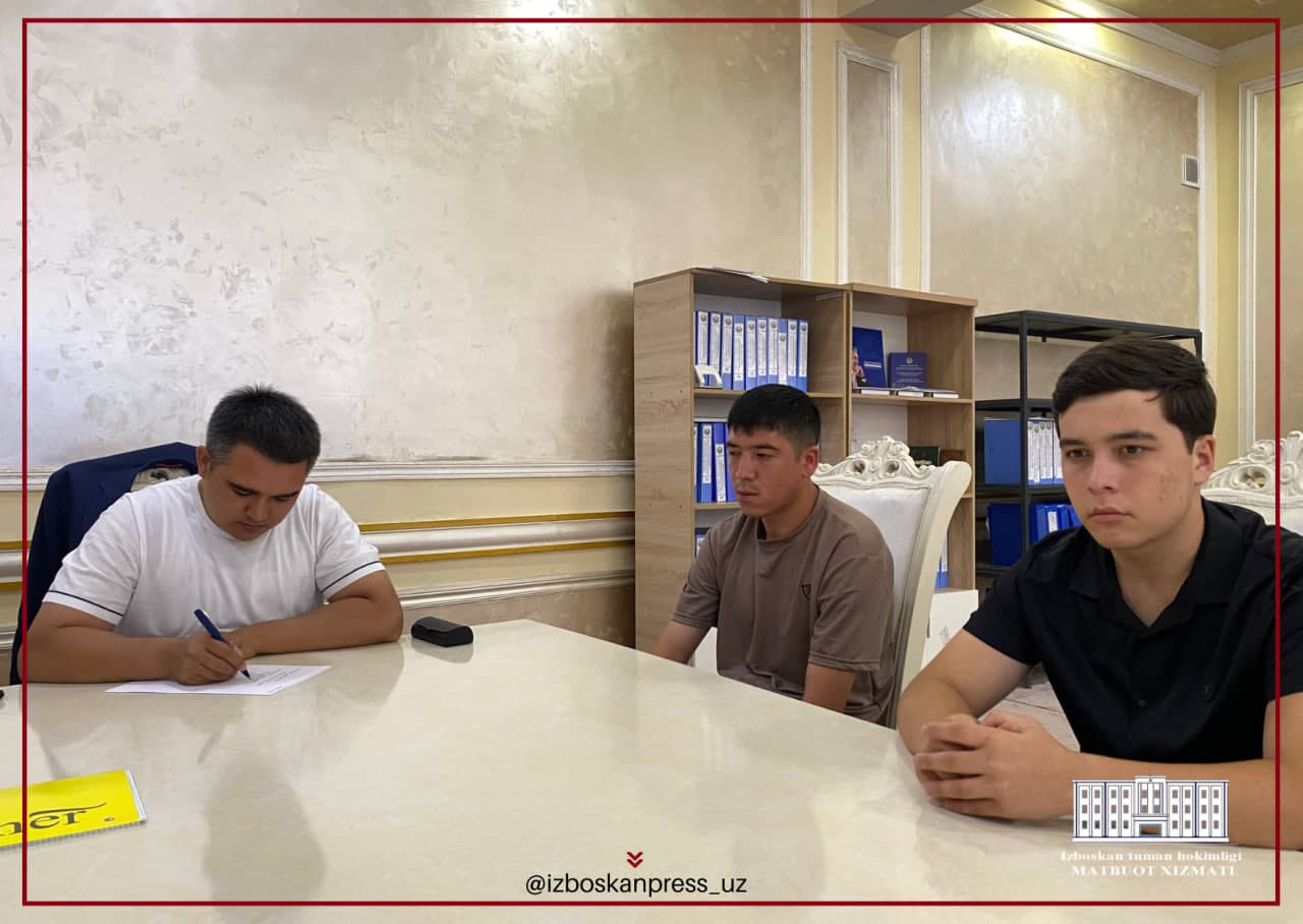 "Payshanba — yoshlar kuni" munosabati bilan startap loyiha egalari bo‘lgan yoshlar bilan muloqot o‘tkazildi