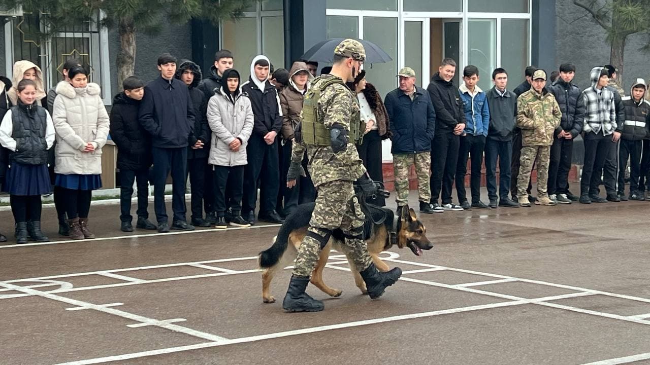 Ohangaron tumanida "Vatan himoyachilari kuni"ga bag‘ishlangan “Ochiq eshiklar kuni” tadbiri o‘tkazildi