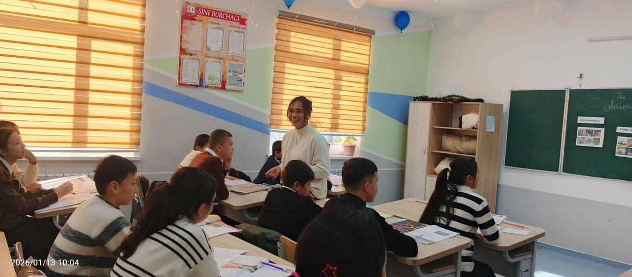 “Sanam” mahallasiga Filippindan ingliz tili o‘qituvchisi keldi