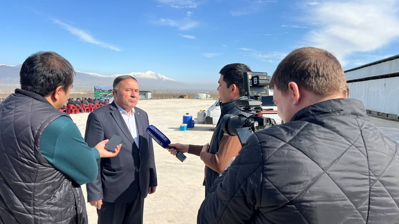 ОАВ вакиллари учун “Agro Eko Farm” МЧЖ чорвачилик комплексида ўтказилган семинар юзасидан пресс-тур ташкил этилди