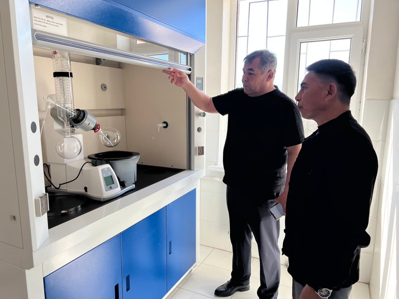 OHANGARON TUMANIDA ZAMONAVIY LABORATORIYA FAOLIYATI YO‘LGA QO‘YILADI