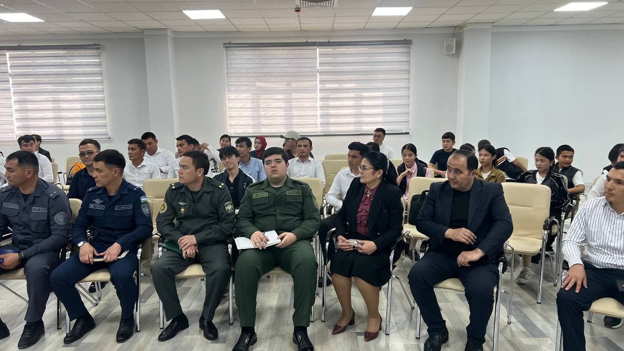 Ohangaron tumanida "Rahbar va yoshlar uchrashuvi" tadbiri o‘tkazildi