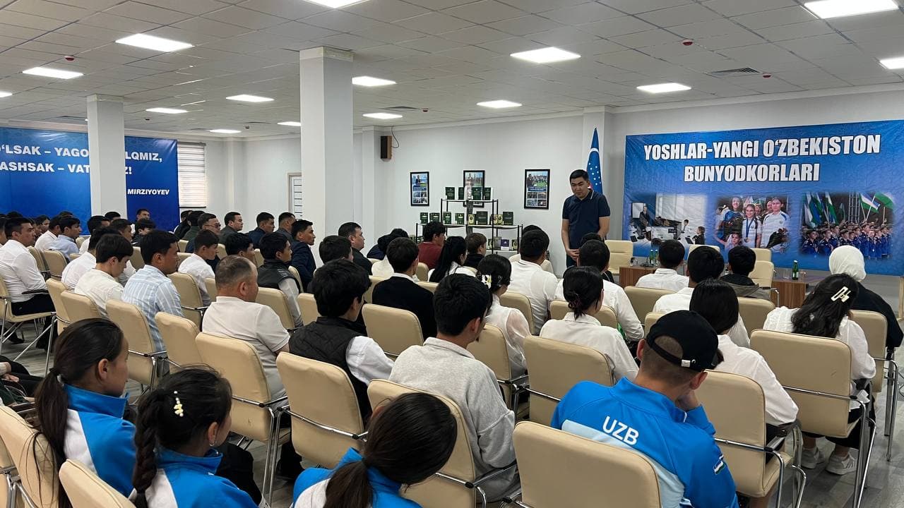 Ohangaron tumanida "Rahbar va yoshlar uchrashuvi" tadbiri o‘tkazildi