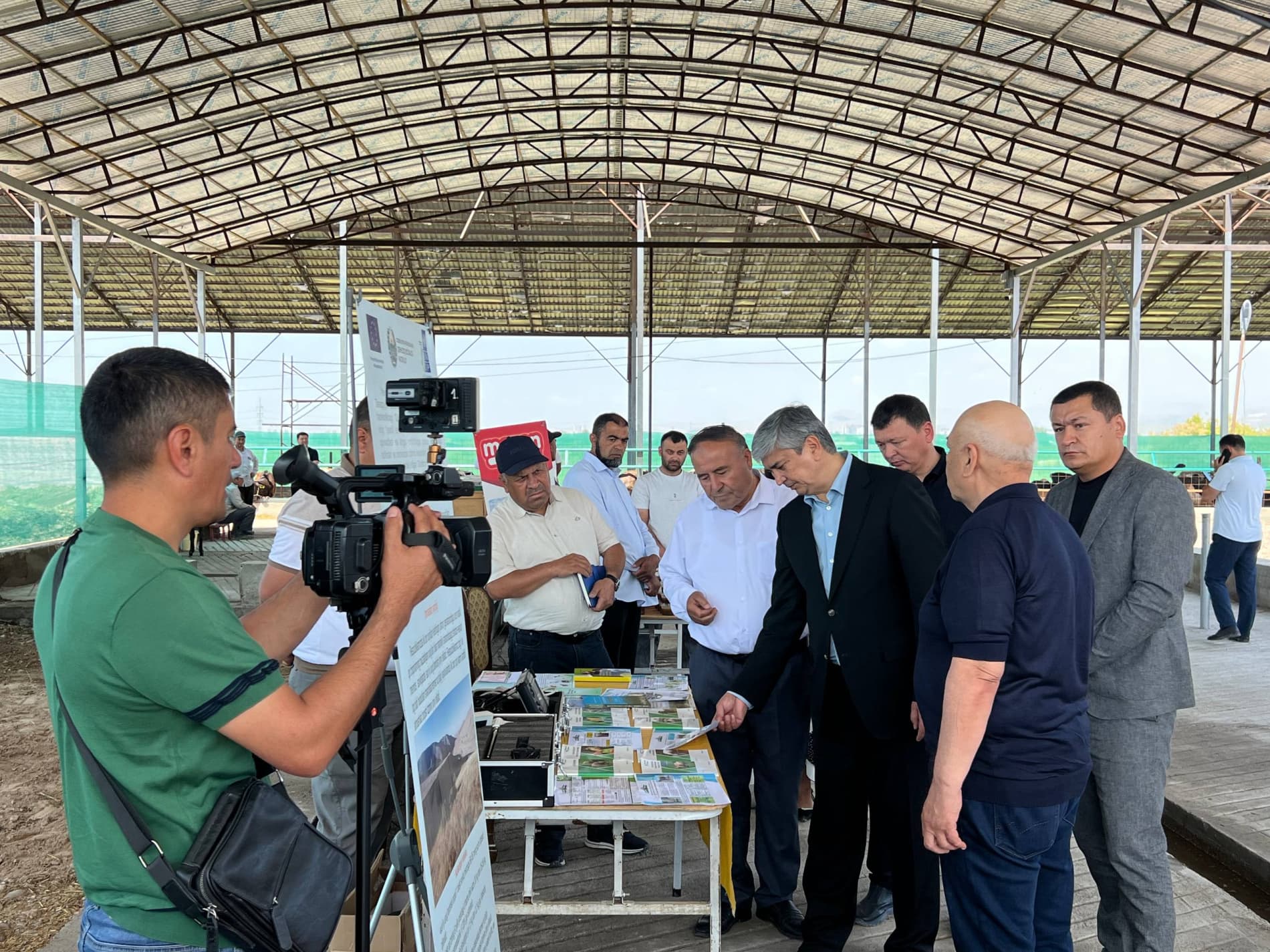“Asl Umid Shams” fermer xo‘jaligiga press-tur uyushtirildi
