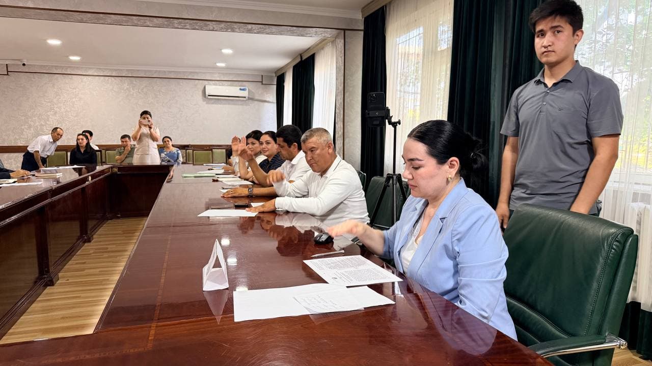 Xalq deputatlari Ohangaron tumani Kengashining 28-sessiyasi bo‘lib o‘tdi
