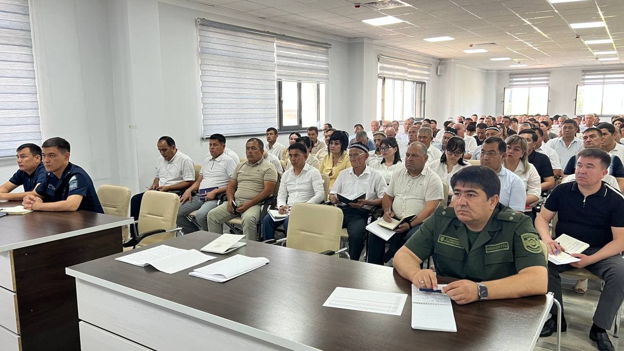 Ohangaron tuman hokimi Bahrom Norqobilov raisligida O‘zbekiston Respublikasi davlat mustaqilligining 35 yilligini munosib kutib olishga bag‘ishlangan tayyorgarlik ishlariga bag‘ishlangan yig‘ilish bo‘lib o‘tdi
