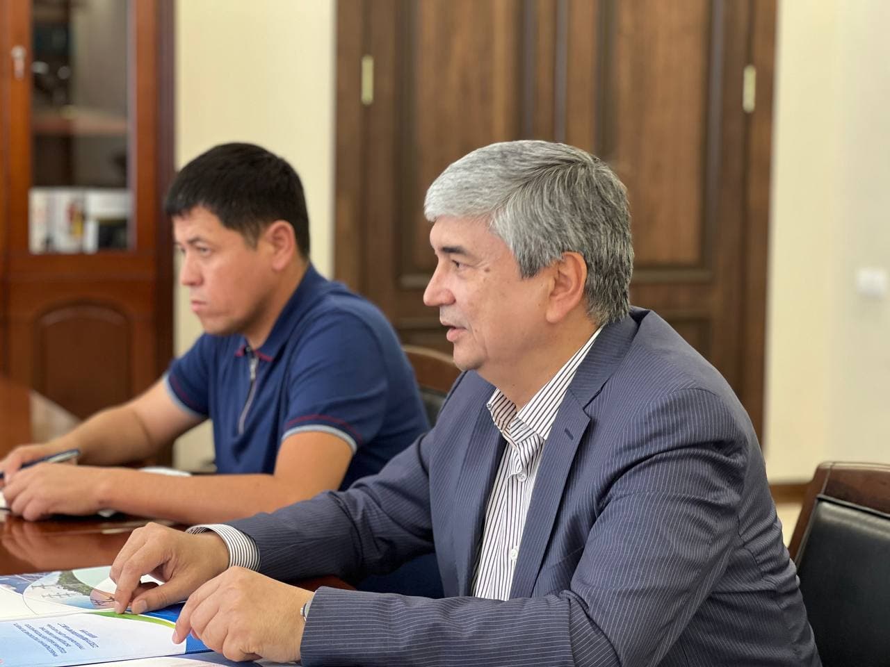 Ohangaron tumanida 30 million dollarlik investitsiya loyihasi muhokama qilindi