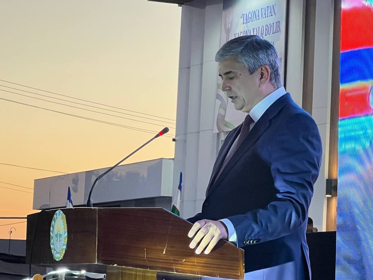 O‘zbekiston Respublikasi davlat mustaqilligining 35 yilligi munosabati bilan Ohangaron tumani hokimi Bahrom Norqobilovning bayram tadbiridagi nutqi