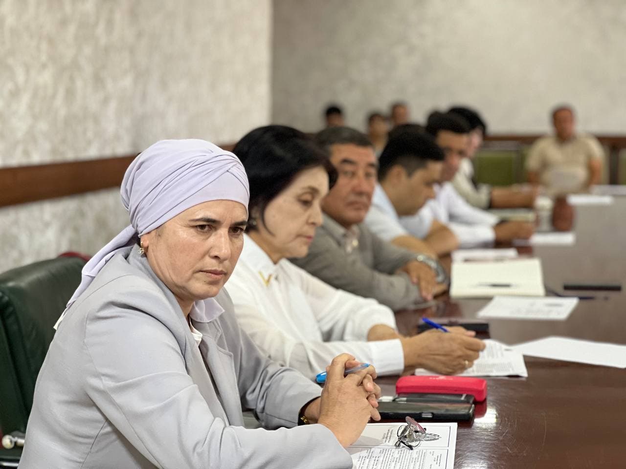 Yettinchi chaqiriq Xalq deputatlari Ohangaron tumani Kengashining 32-sessiyasi bo‘lib o‘tdi